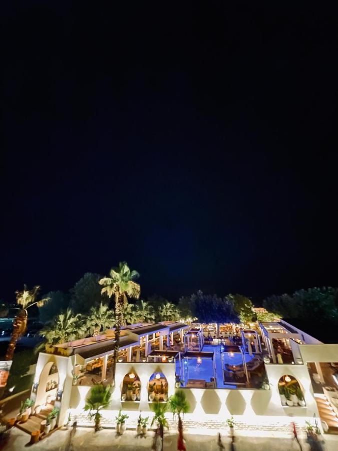 Hotel Afrodite ネイポリ エクステリア 写真