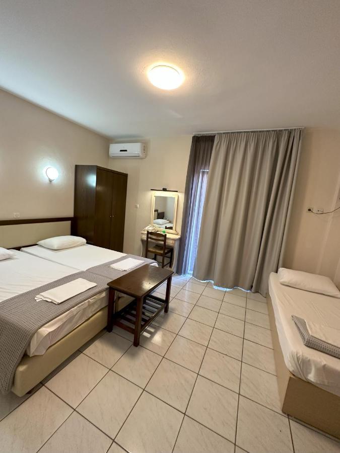 Hotel Afrodite ネイポリ エクステリア 写真